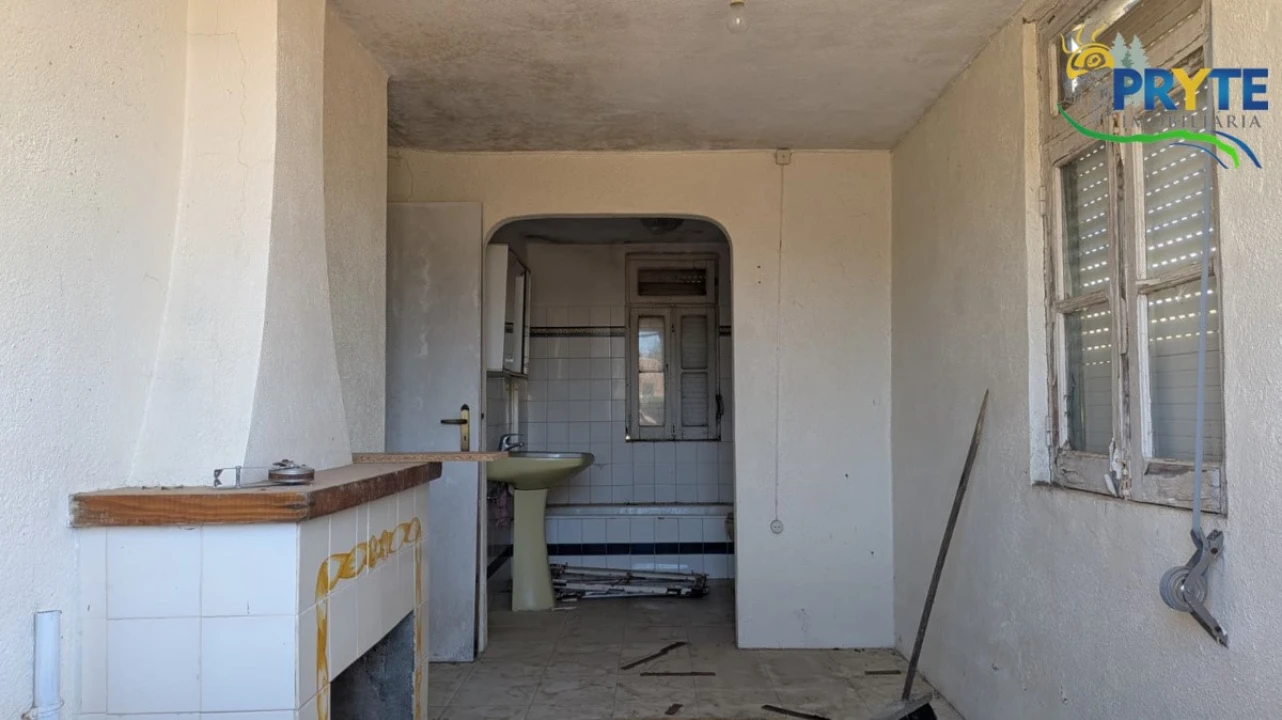 Quinta T3 para Venda em Cernache do Bonjardim, Nesperal e Palhais Foto 24
