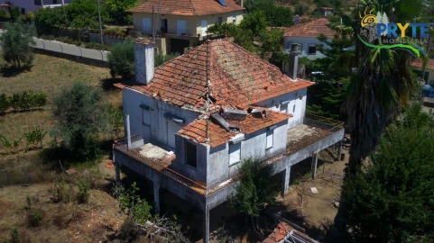 Quinta T3 para Venda em Cernache do Bonjardim, Nesperal e Palhais