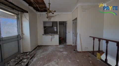Quinta T3 para Venda em Cernache do Bonjardim, Nesperal e Palhais