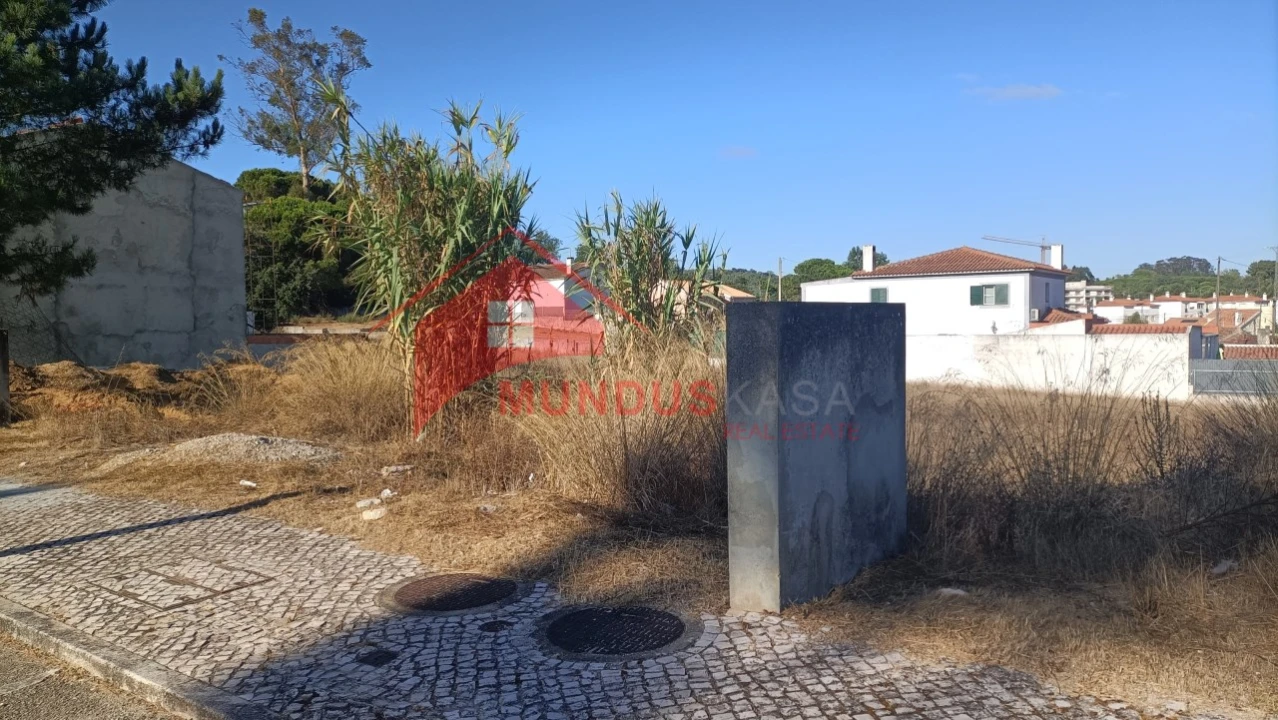 Terreno para Venda em Sesimbra (Castelo) Foto 4