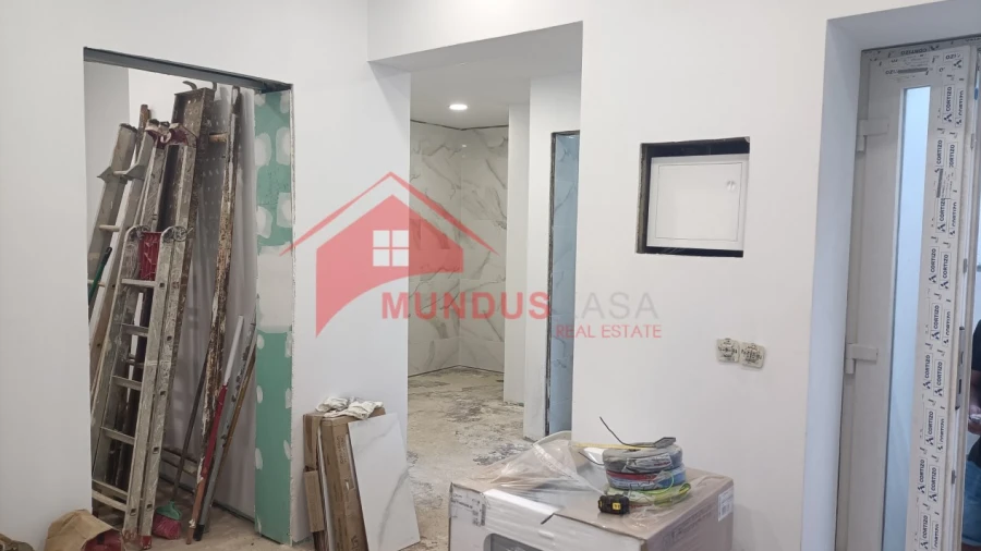 Apartamento T2 para Venda em Sesimbra (Santiago)