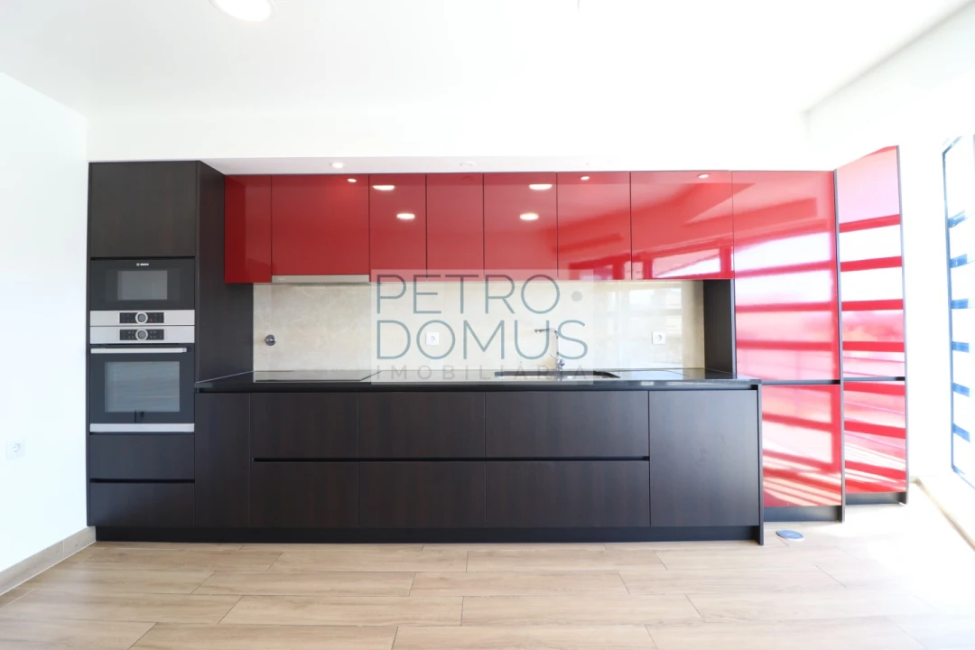 Apartamento T3 para Venda em Campolide Foto 3