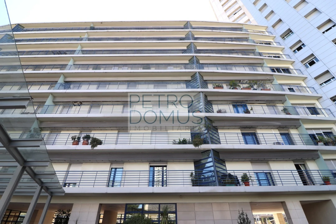 Apartamento T3 para Venda em Campolide Foto 54