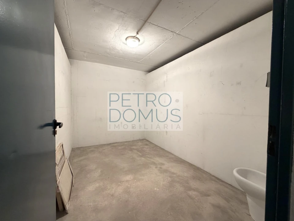 Apartamento T3 para Venda em Campolide Foto 57
