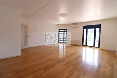 Apartamento T3 para Venda em Campolide