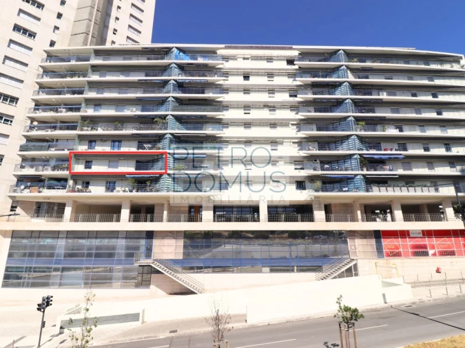 Apartamento T3 para Venda em Campolide Foto 53