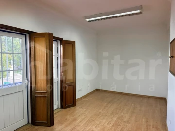 Escritório para Arrendamento em Benavente
