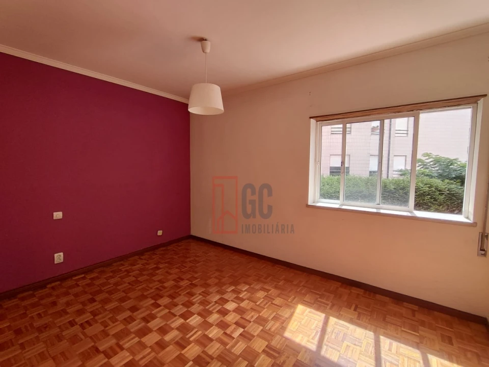 Apartamento T2 para Venda em Oliveira do Douro Foto 21