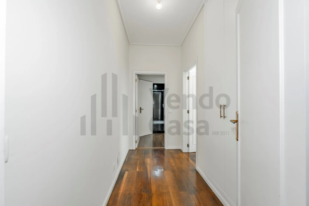 Apartamento T4 para Venda em São Vitor (Braga) Foto 6