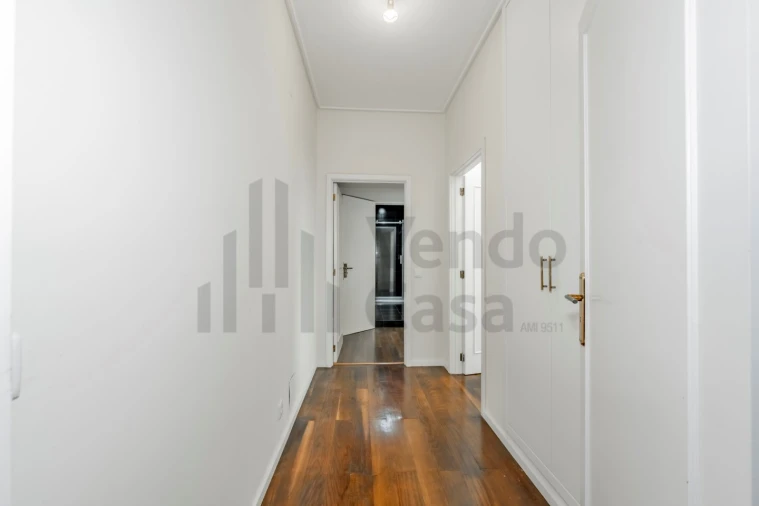 Apartamento T4 para Venda em São Vitor (Braga) Foto 6