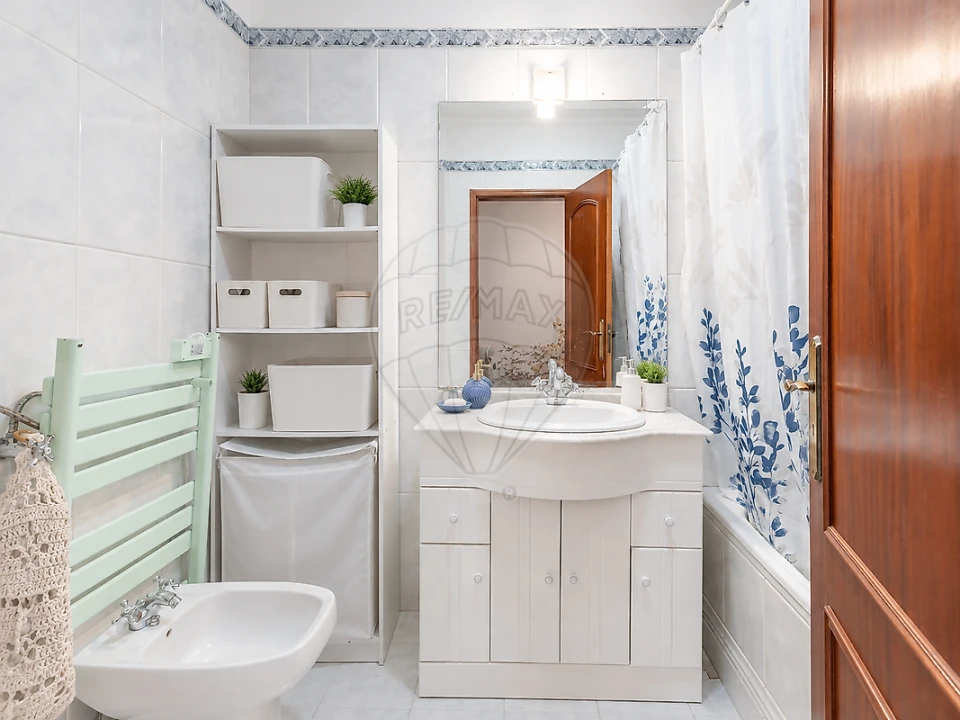 Apartamento T4 para Venda em Alcabideche Foto 17