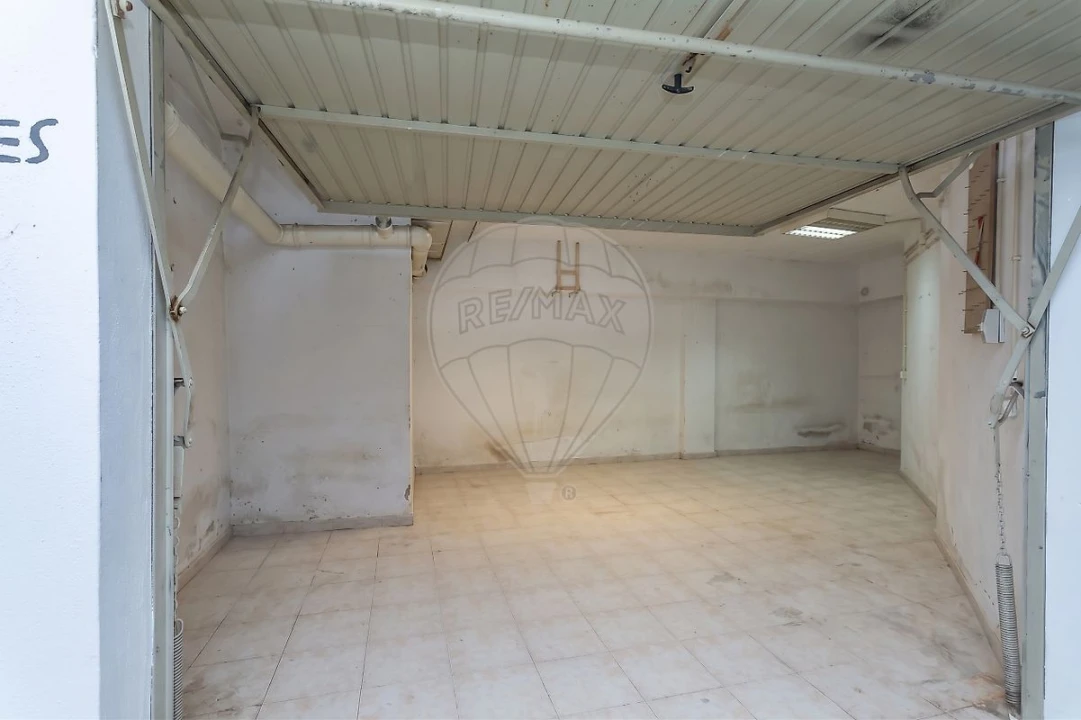 Apartamento T4 para Venda em Alcabideche Foto 33
