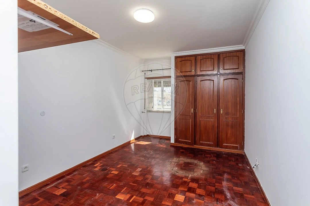 Apartamento T4 para Venda em Alcabideche Foto 23