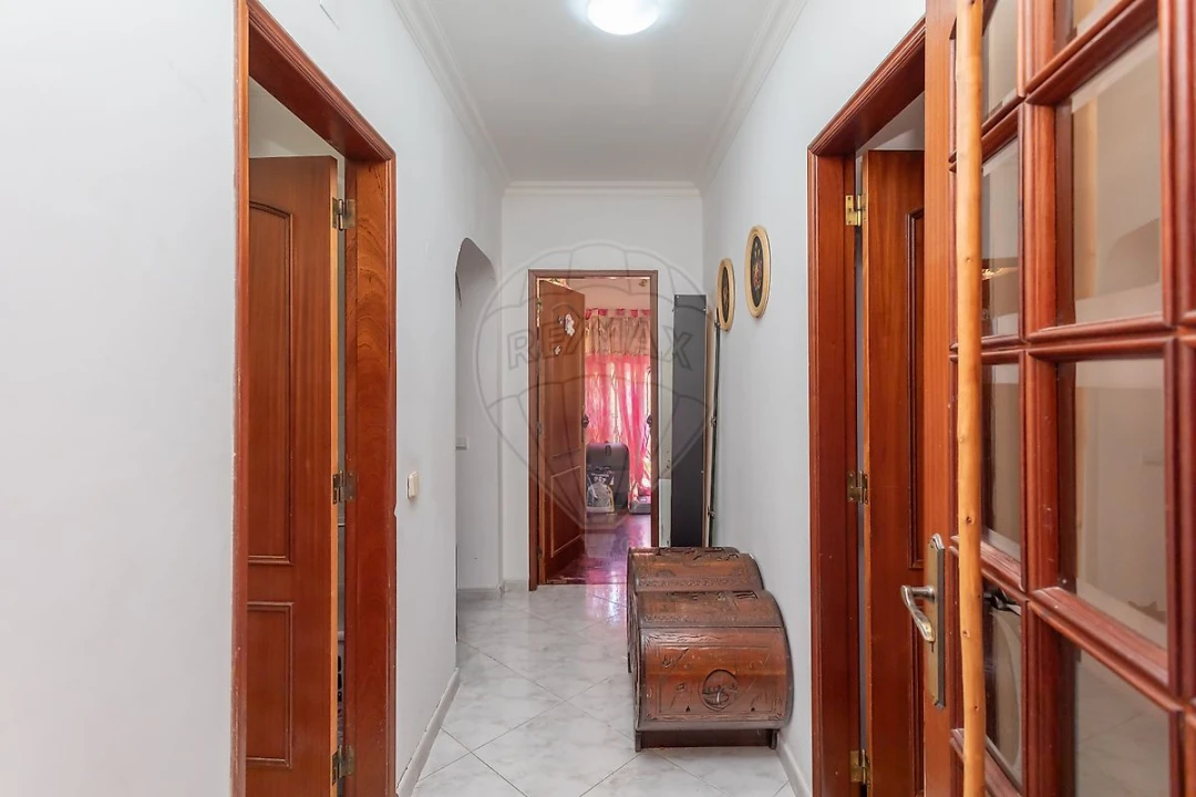 Apartamento T4 para Venda em Alcabideche Foto 5