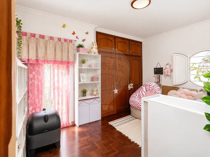 Apartamento T4 para Venda em Alcabideche Foto 18