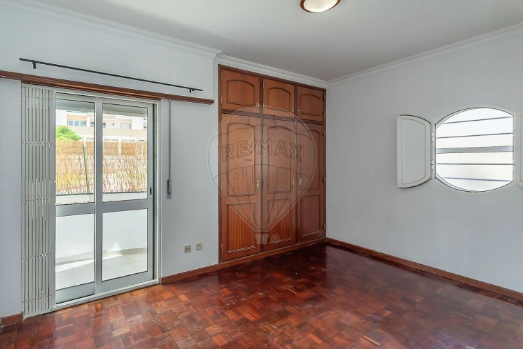 Apartamento T4 para Venda em Alcabideche Foto 27
