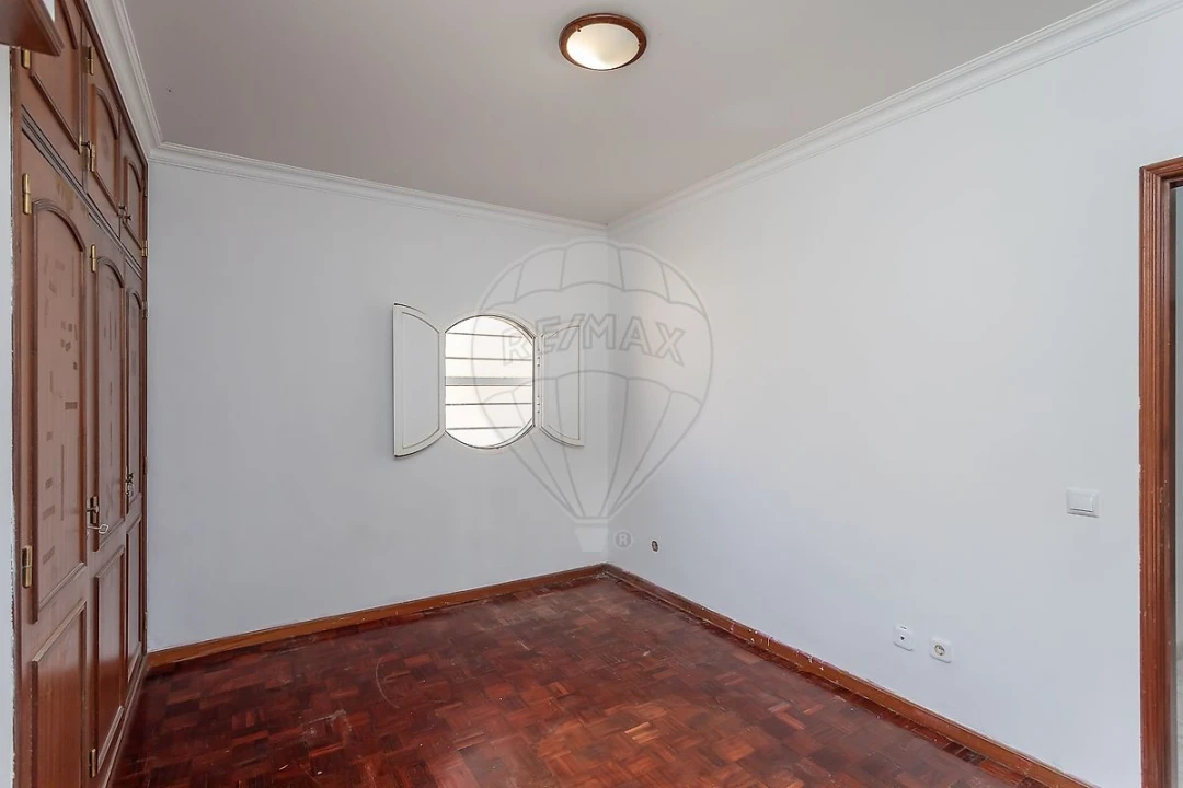 Apartamento T4 para Venda em Alcabideche Foto 29
