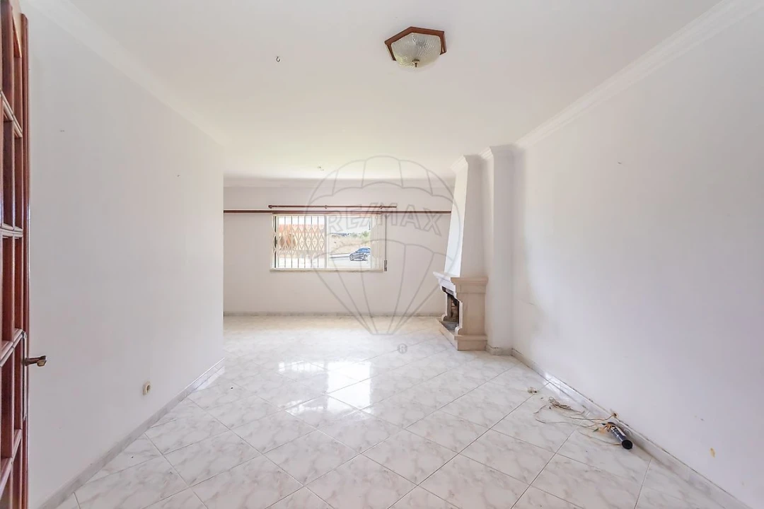 Apartamento T4 para Venda em Alcabideche Foto 5