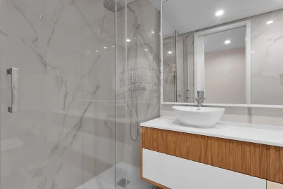 Apartamento T3 para Arrendamento em Canidelo