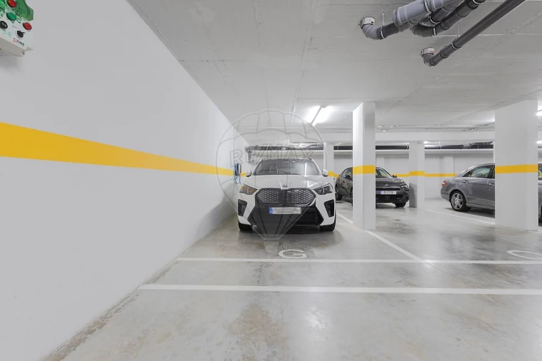 Apartamento T3 para Arrendamento em Canidelo Foto 3