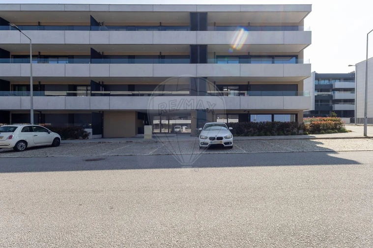 Apartamento T3 para Arrendamento em Canidelo Foto 4