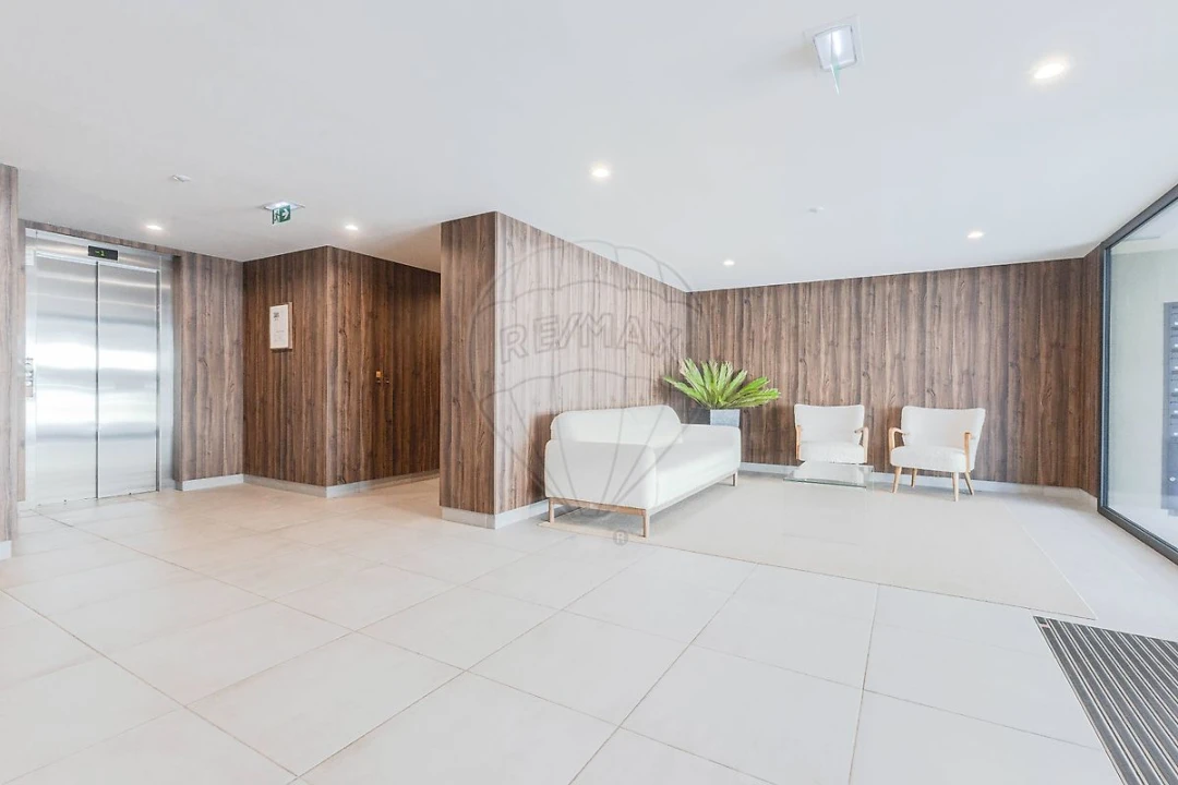 Apartamento T3 para Arrendamento em Canidelo Foto 8
