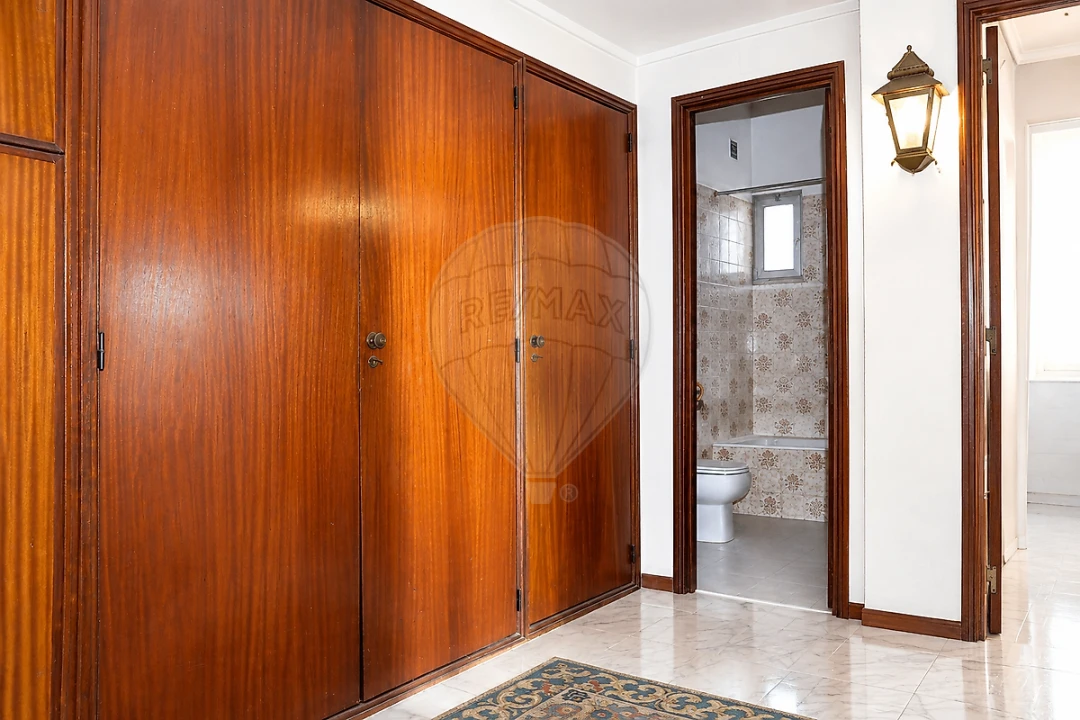 Apartamento T2 para Venda em Penha de França Foto 7