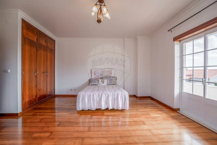 Moradia T4 para Venda em Caldas da Rainha - Santo Onofre e Serra do Bouro Foto 19