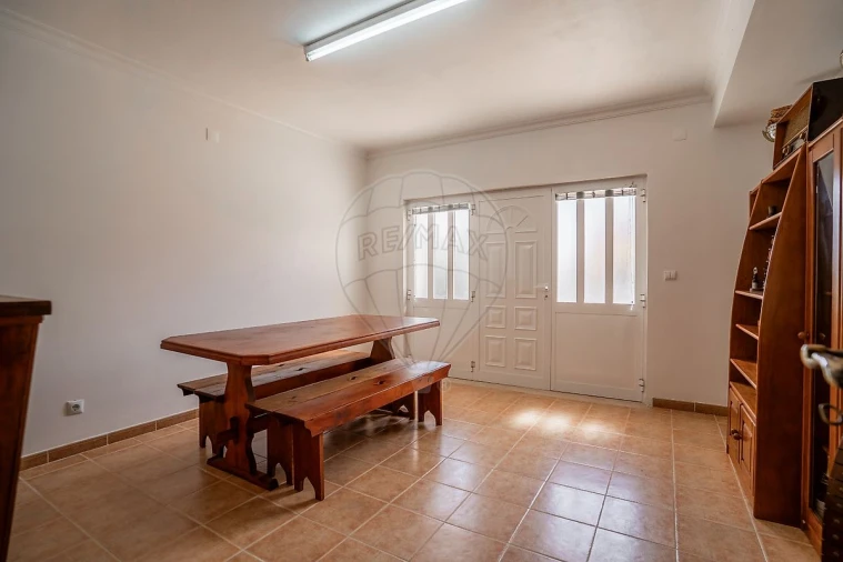 Moradia T4 para Venda em Caldas da Rainha - Santo Onofre e Serra do Bouro Foto 4