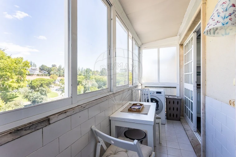 Apartamento T2 para Arrendamento em São Domingos de Benfica Foto 11