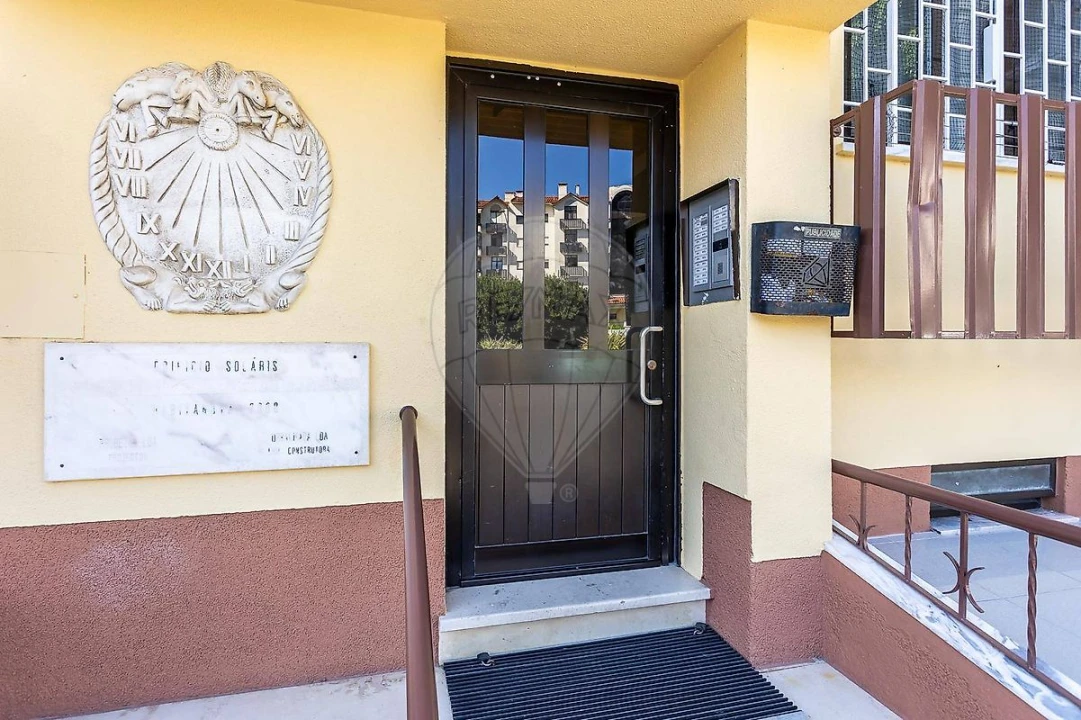 Apartamento T2 para Venda em Alfragide Foto 20
