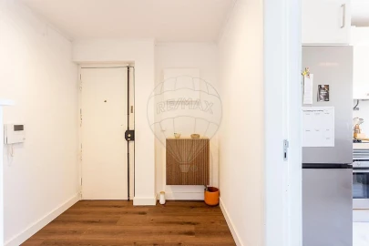 Apartamento T2 para Venda em Alfragide
