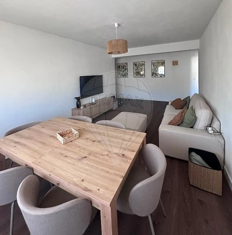 Apartamento T2 para Venda em Alfragide