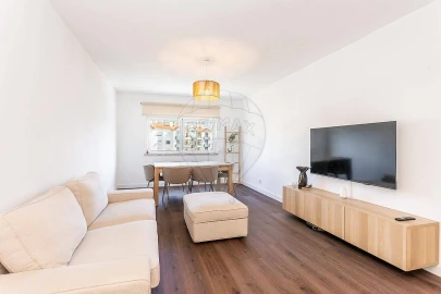 Apartamento T2 para Venda em Alfragide