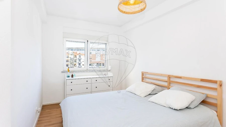 Apartamento T2 para Venda em Alfragide
