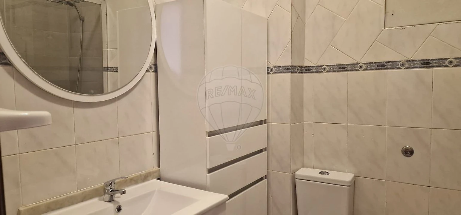 Apartamento T3 para Arrendamento em Carregado e Cadafais Foto 2