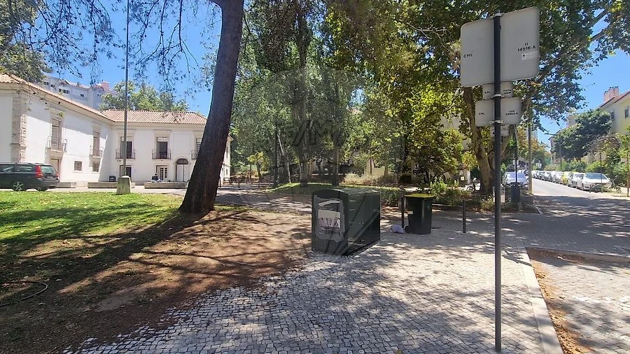 Apartamento T3 para Arrendamento em Alvalade