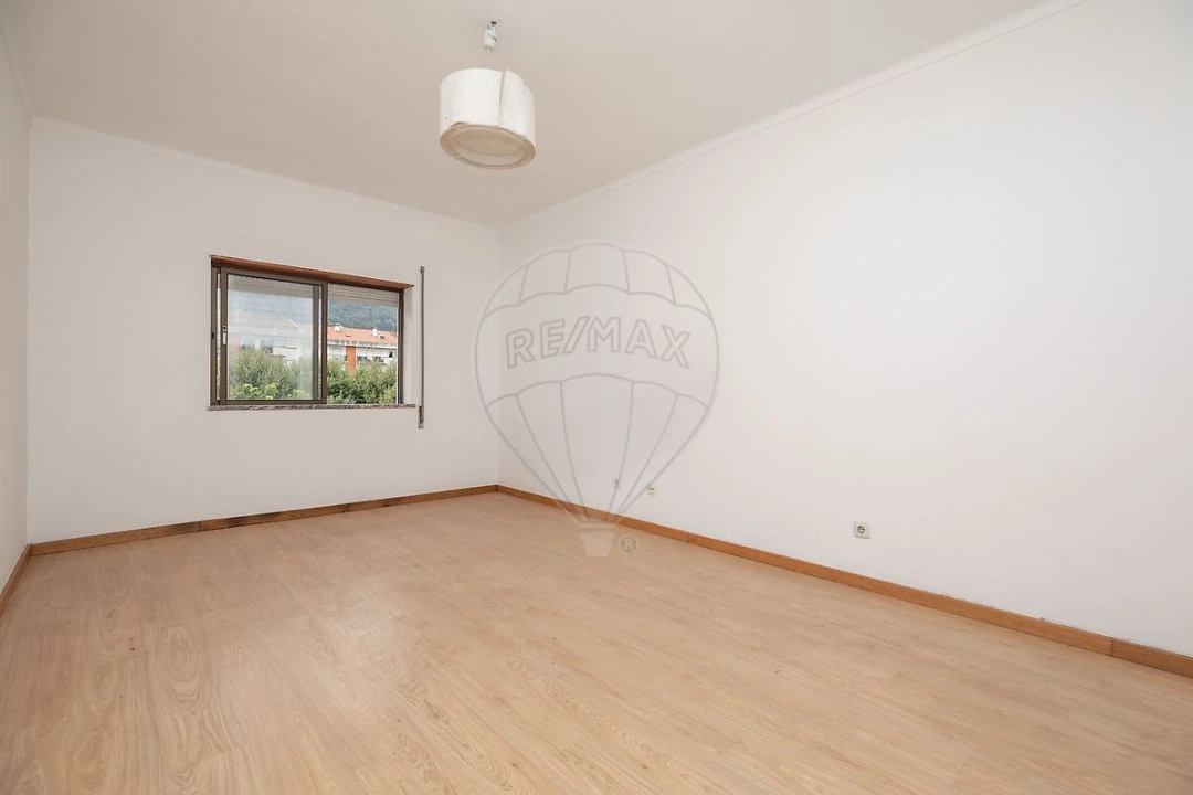 Apartamento T3 para Venda em Lousã e Vilarinho Foto 20