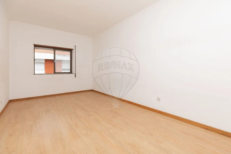 Apartamento T3 para Venda em Lousã e Vilarinho Foto 10