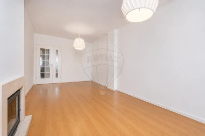 Apartamento T3 para Venda em Alenquer (Santo Estêvão e Triana)