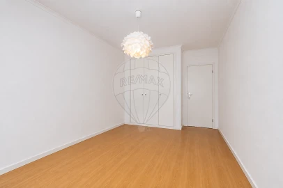 Apartamento T3 para Venda em Alenquer (Santo Estêvão e Triana)