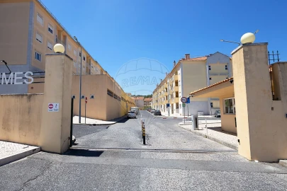 Apartamento T3 para Venda em Alenquer (Santo Estêvão e Triana)