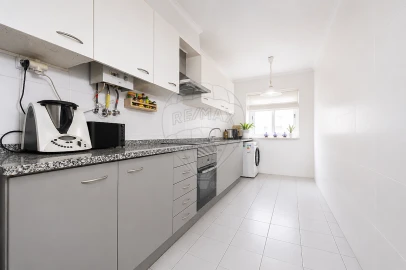 Apartamento T3 para Venda em Alenquer (Santo Estêvão e Triana)