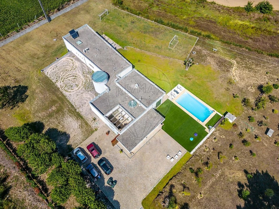 Moradia T4 para Venda em Alvarelhos e Guidões Foto 31