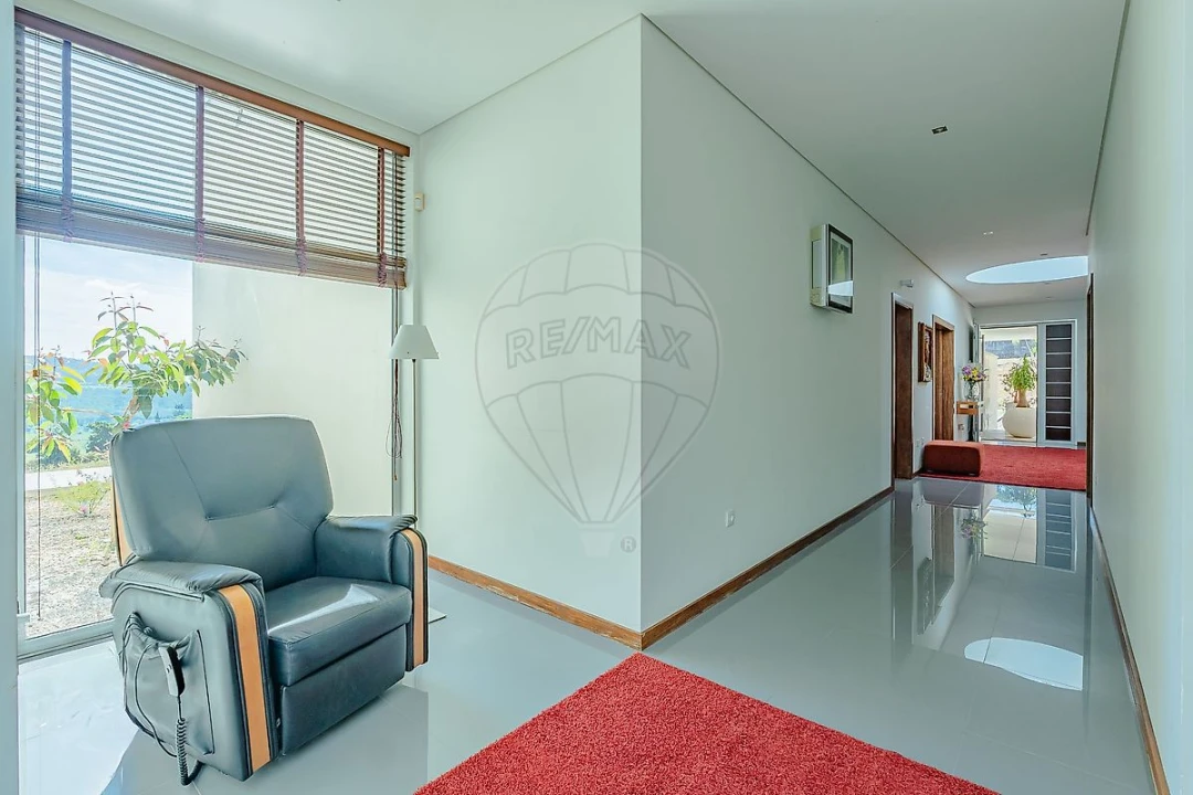 Moradia T4 para Venda em Alvarelhos e Guidões Foto 34