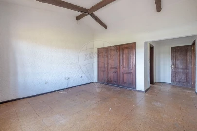 Quinta T6 para Venda em Oliveira do Douro
