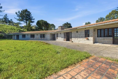 Quinta T6 para Venda em Oliveira do Douro
