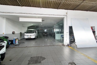 Armazém para Arrendamento em Cedofeita, Santo Ildefonso, Sé, Miragaia, São Nicolau e Vitória