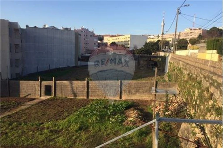 Terreno para Venda em Mafamude e Vilar do Paraíso Foto 4