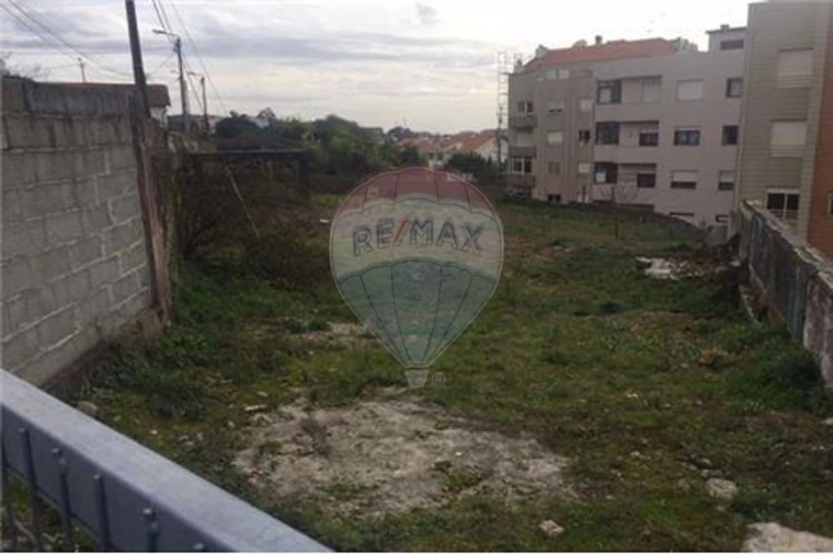 Terreno para Venda em Mafamude e Vilar do Paraíso Foto 6